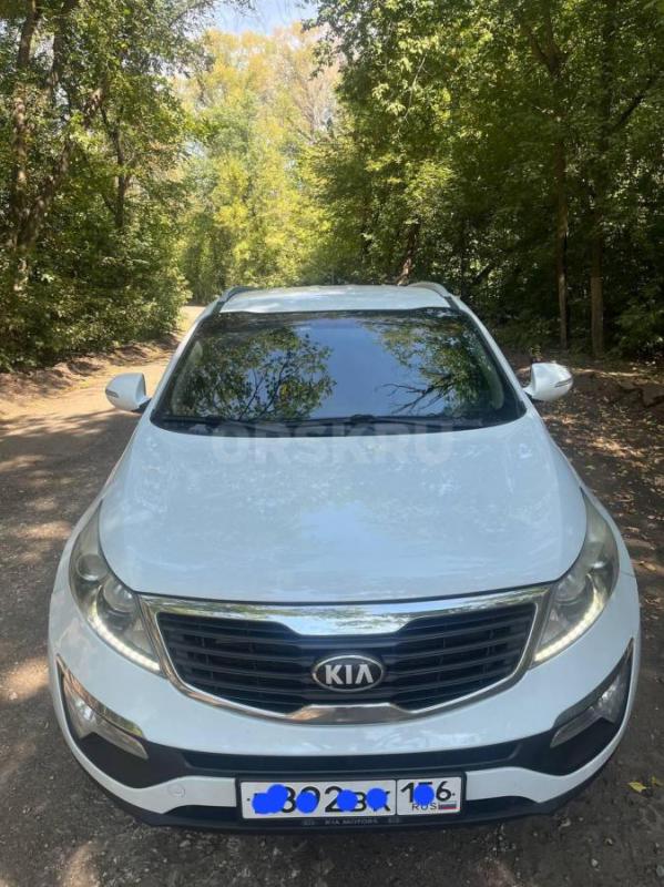 Продам Кия Спортейдж 3 2013 год полн привод механика  Автозапуск газ присан зима на дисках пробег ро - Орск