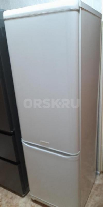 Продам холодильник ARISTON б/у, в хорошем состоянии, 2х-камерный, 2 движка, высота 185см, ширина 60с - Орск