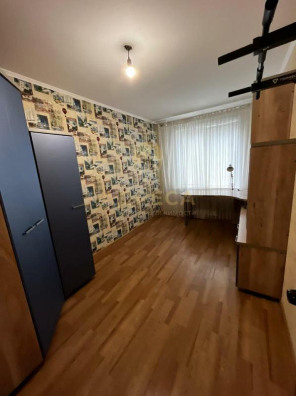 Продаётся трёхкомнатная квартира, общая площадь 61кв. - Новотроицк