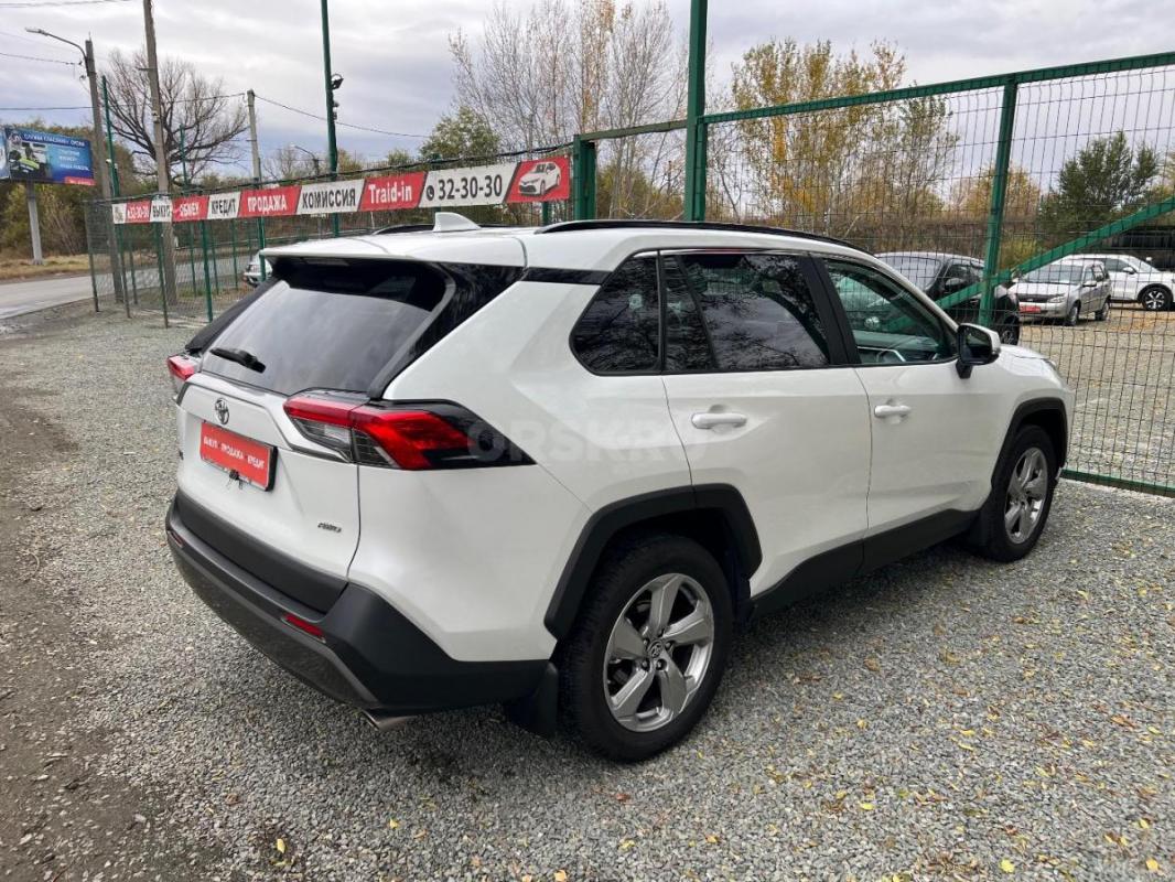 Продаётся Toyota RAV4, 2020 в идеальном состоянии 
1 собственник кузов в родном окрасе! - Орск