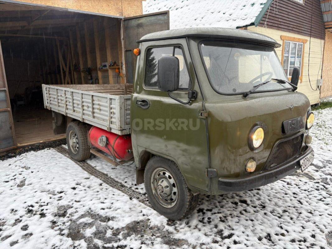 УАЗ 3303 бортовой 2011 гв, гидроусилитель руля, 5 ст кпп, установлено газовое оборудование (в писан - Орск