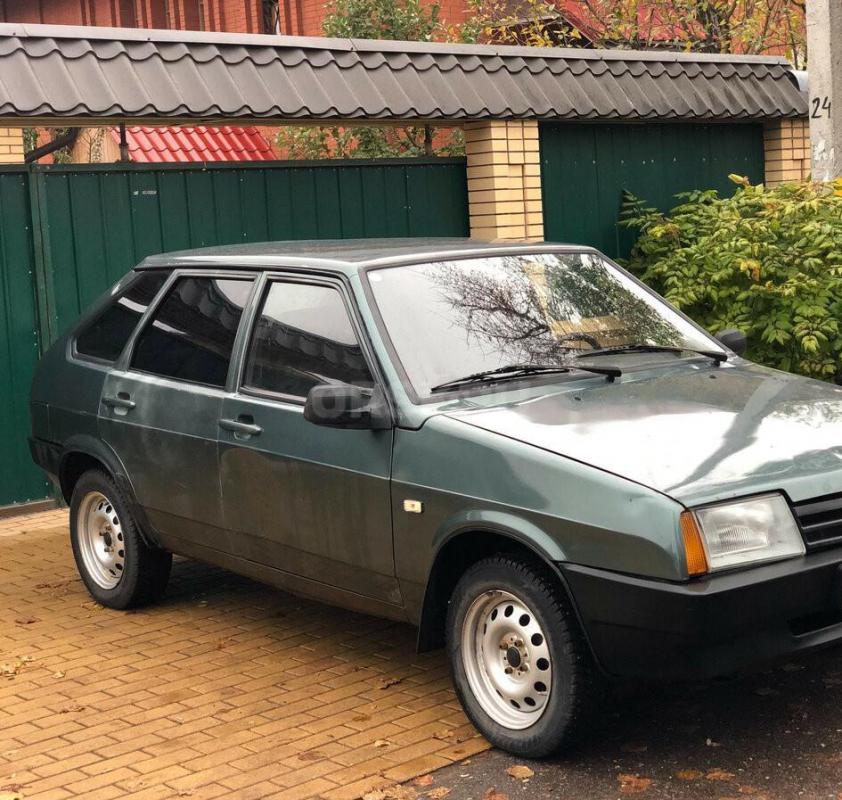 Срочно продам Машина технический отличная , состояние хорошее , движок живой , Коробка тоже , резина - Матвеевка