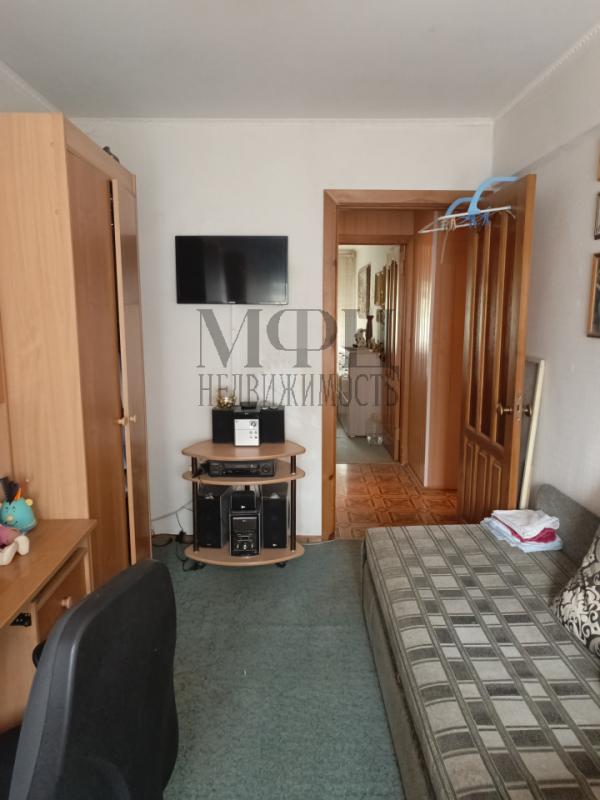 Продам квартиру в центре ЖД Вокзала ст. - Орск