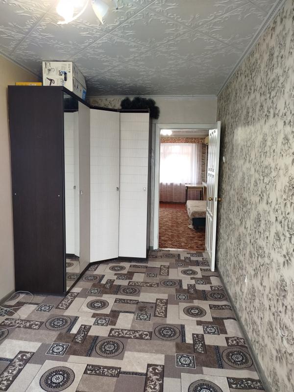 Двухкомнатная  квартира. - Новотроицк