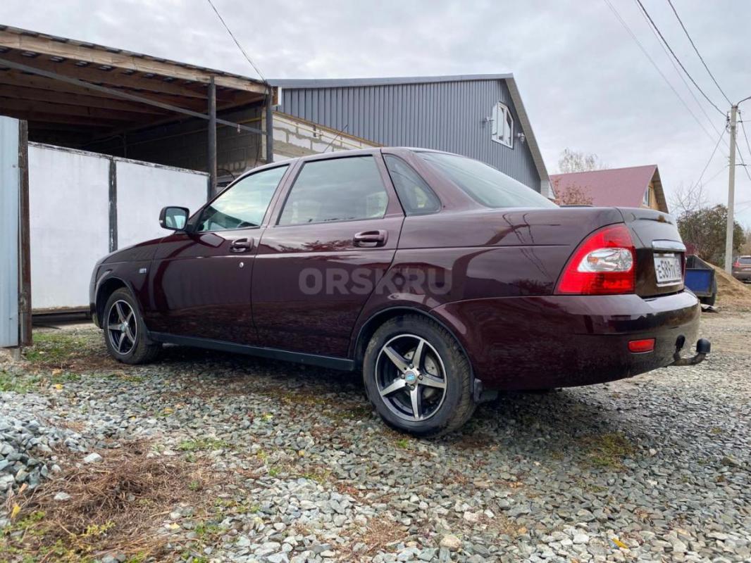 Продам ВАЗ ПРИОРА 2013 г один хозяин состояние отличное краска родная. - Орск