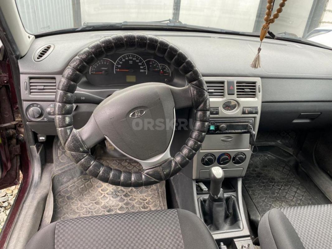 Продам ВАЗ ПРИОРА 2013 г один хозяин состояние отличное краска родная. - Орск