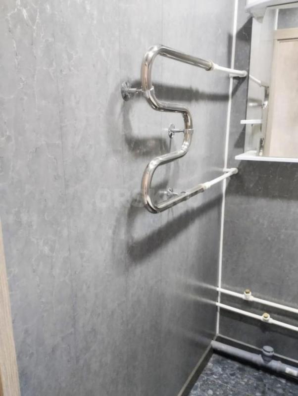 Продается 4-комнатная квартира на 4 этаже по адресу ул Пацаева 11 (ост. - Орск