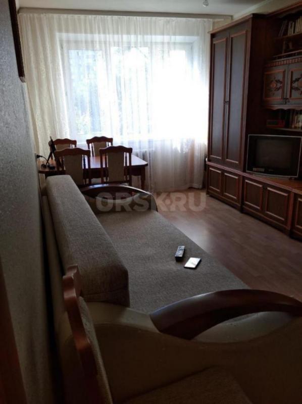 Продается светлая, просторная квартира. - Орск