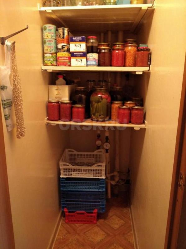 Продается светлая, просторная квартира. - Орск