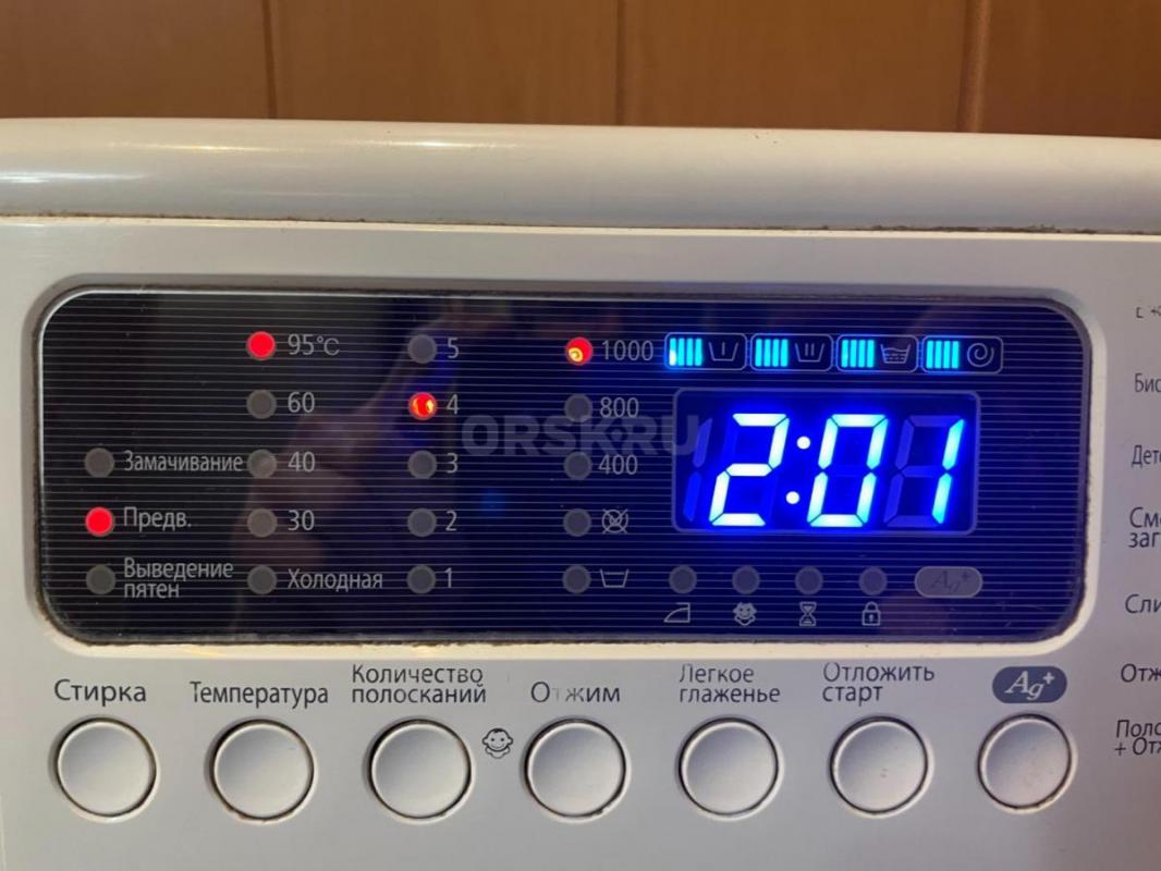 Продам стиральную машинку Samsung в рабочем состоянии, требует замены уплотнителя двери, самовывоз р - Орск
