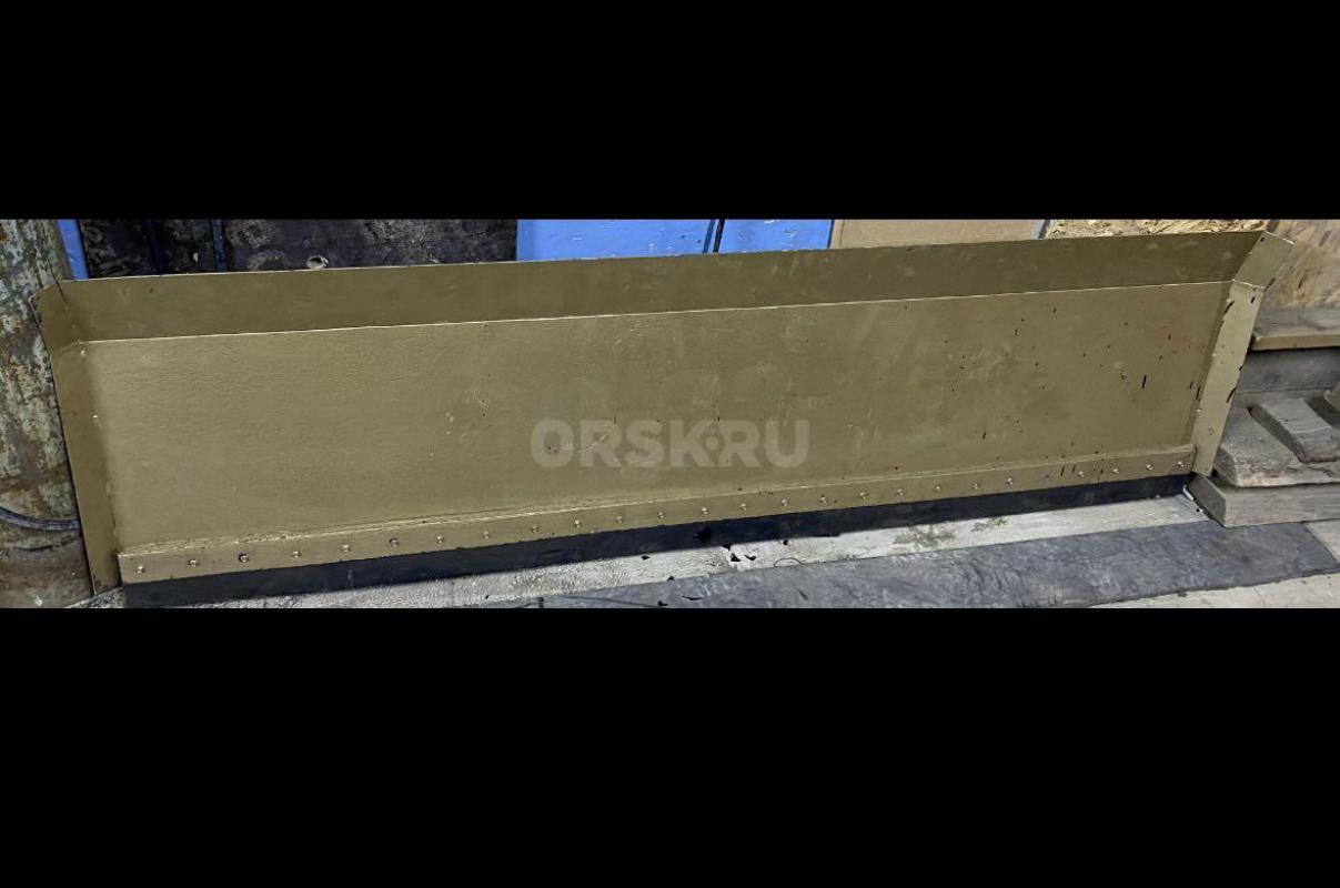 Продам отвал для чистки снега изготовлен из качественного металла серьезно и  на совесть 
Ширина 1.8 - Орск