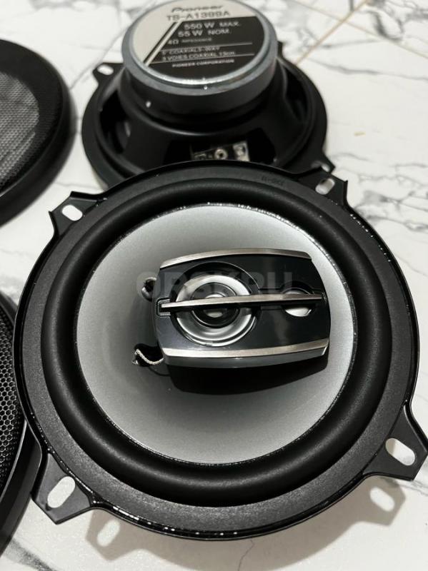 Продам абсолютно новые 3х полосные динамики pioneer-1399. 13см. - Орск