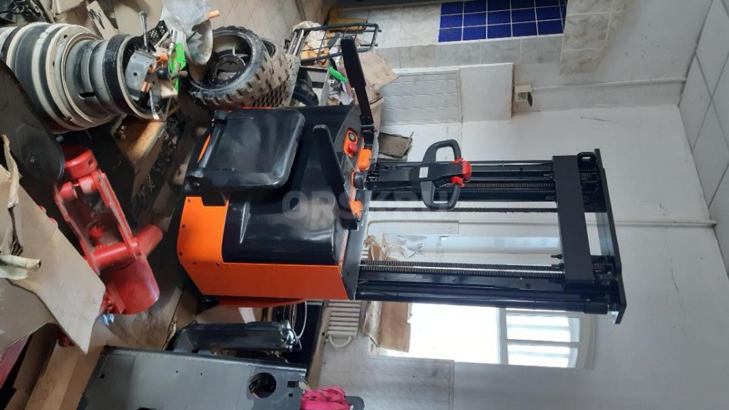 Погрузчик TCM дизель Isuzu , грузоподъёмность 1.5 т, высота 3 м
Так же в наличии электрические погр - Орск