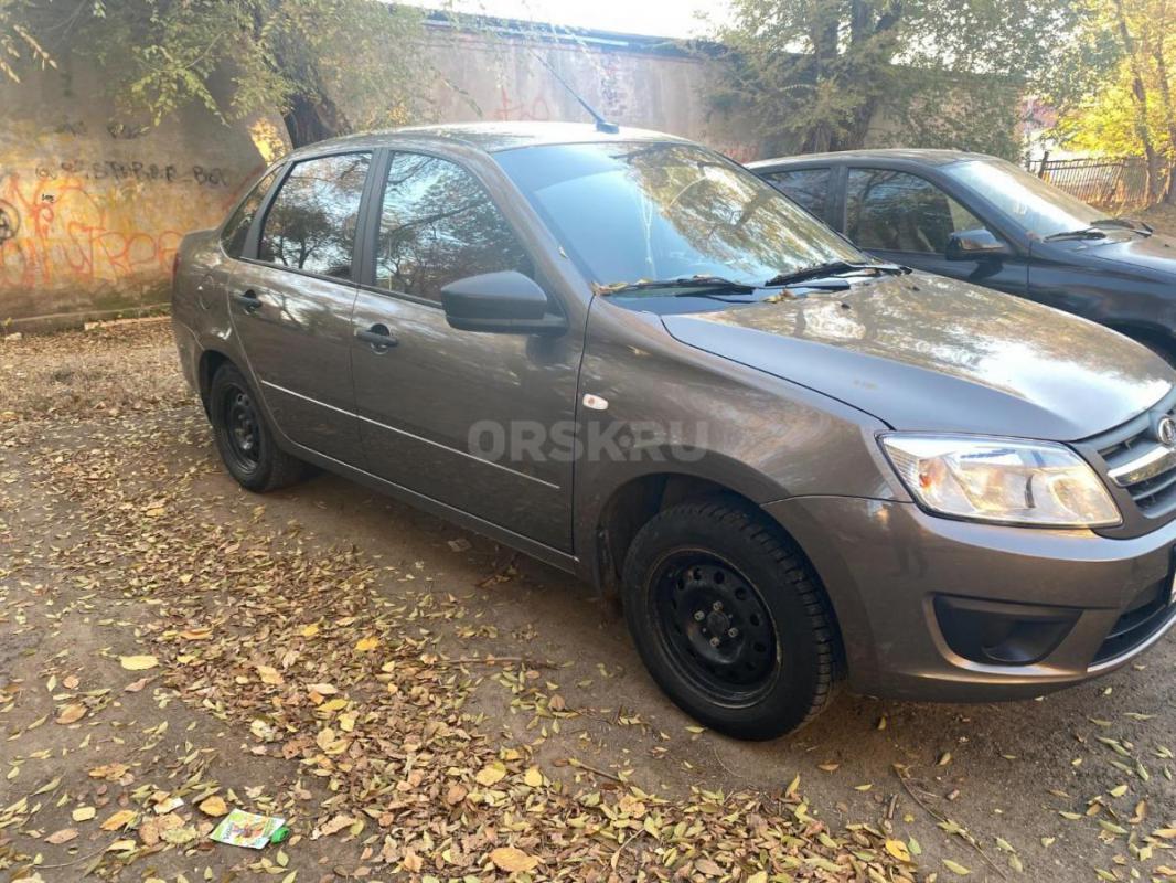 Продам гранту 2018 года. 1 хозяин, не бита не крашена. - Орск