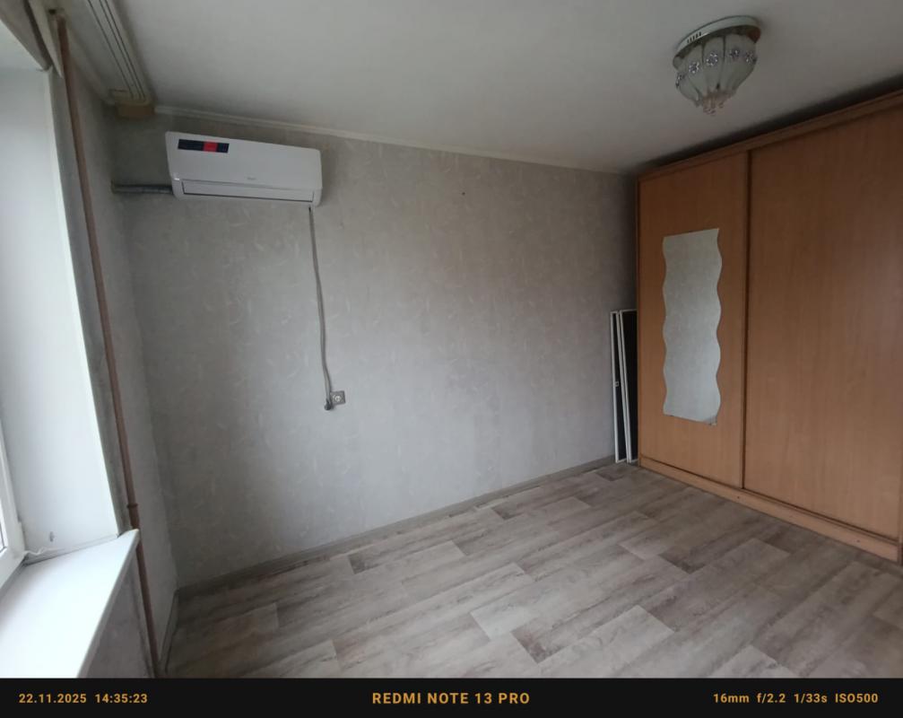 Продаётся уютная двухкомнатная квартира площадью 49.8 квадратных метров на шестом этаже девятиэтажно - Новотроицк