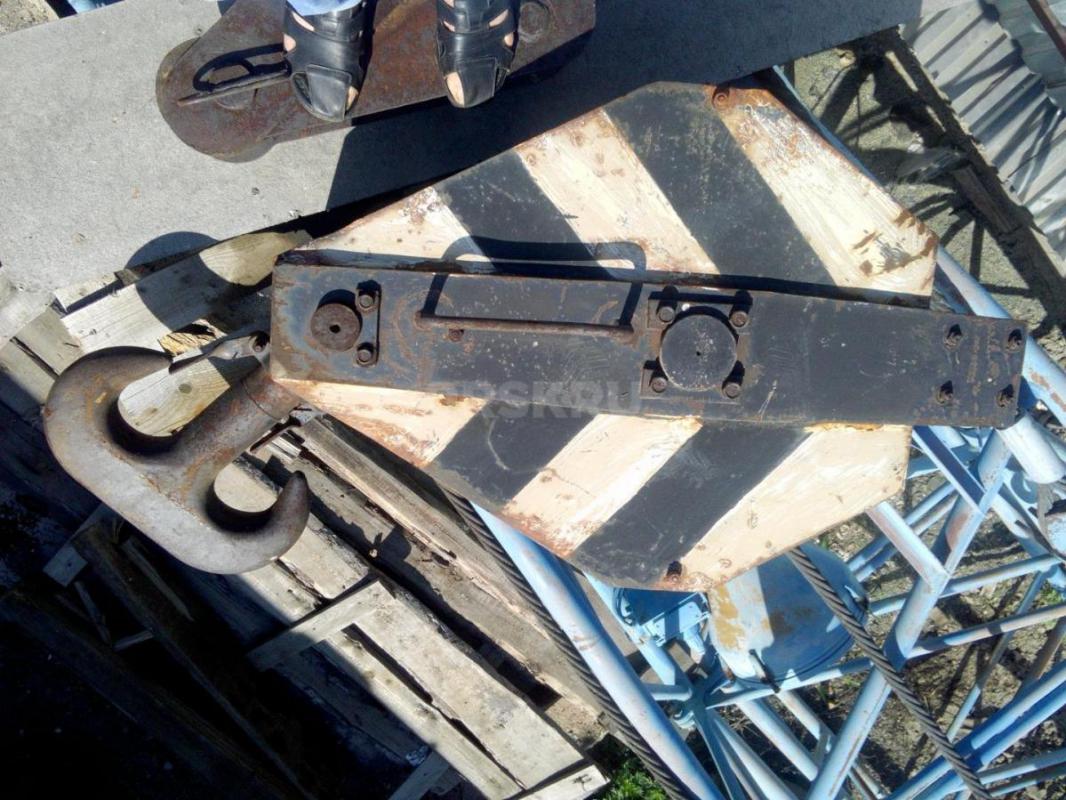 Продам листогиб ИБ 2220, трос d-22, 150 метров ,крюк крановый 25тн, патроны, резцодержатели, люнет, - Орск