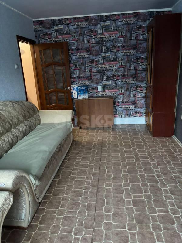 Срочно продается трехкомнатная квартира улучшенной планировки! - Орск