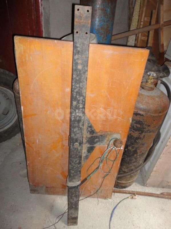 На Газель 3302 перед ступицы 1500ршт,заднее стекло 1500р,крыло 1000р,борт за кабину 1000р,руль ст. - Орск