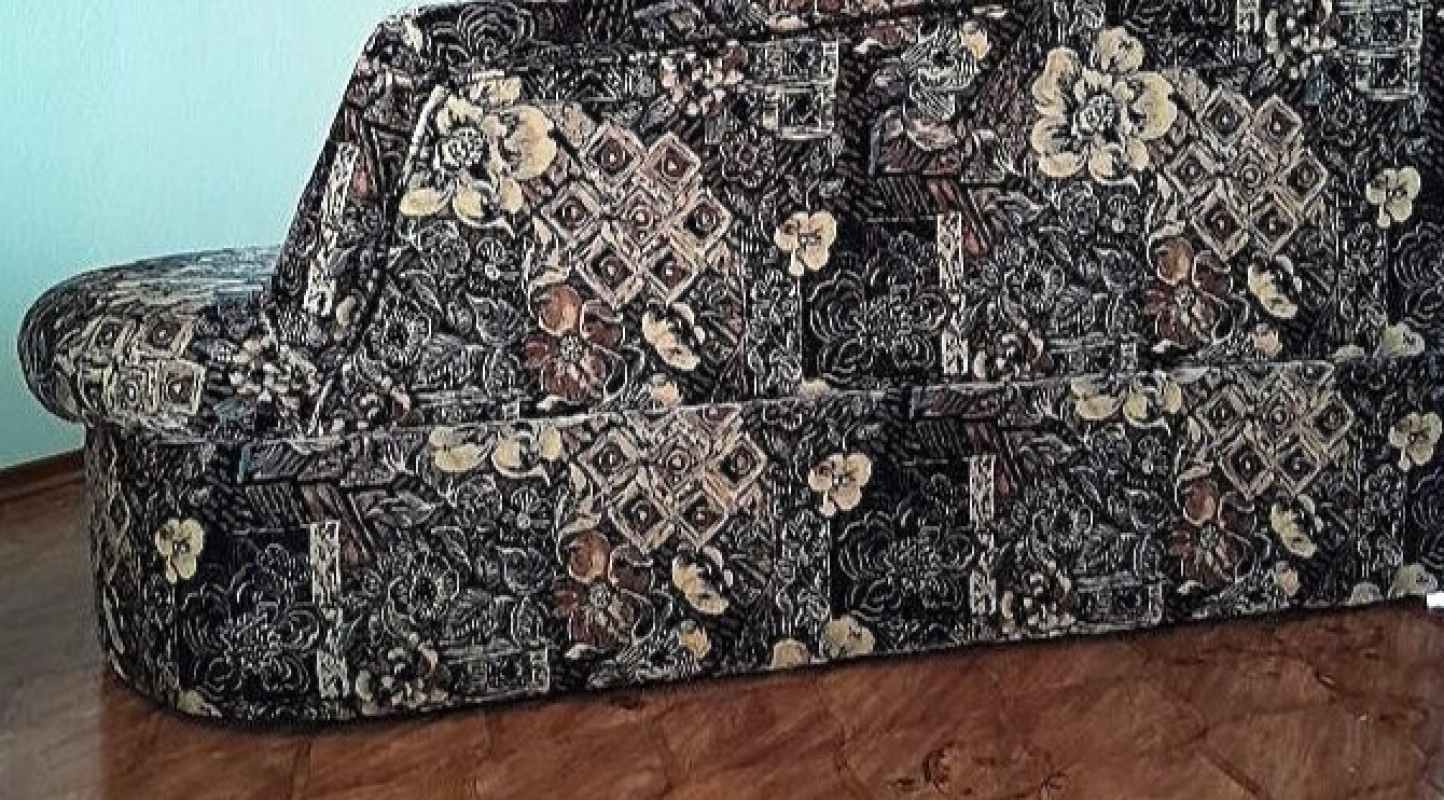 Диван в хорошем состоянии. - Новотроицк