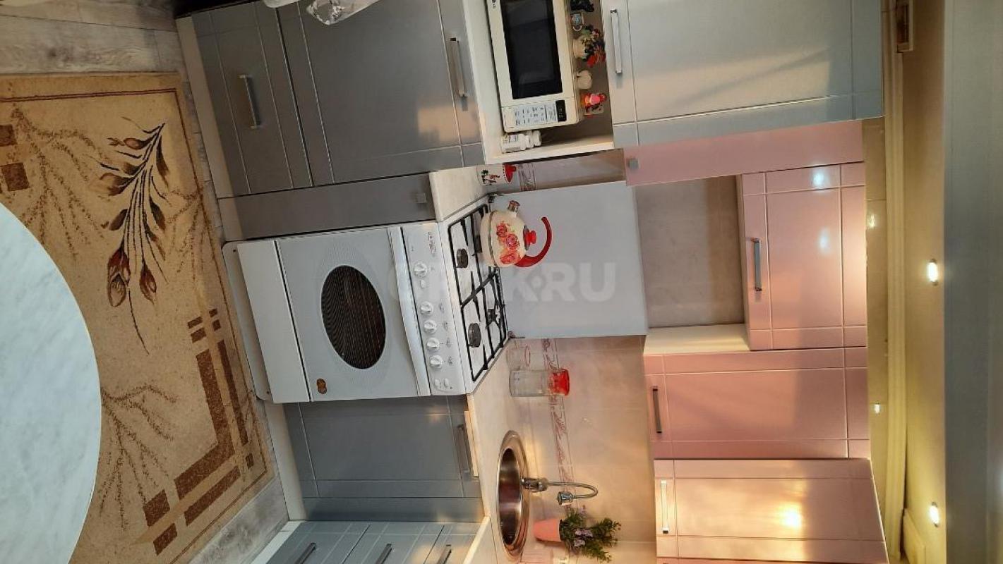 Продам хорошую квартиру, не требует ремонта, заходи и живи. - Орск