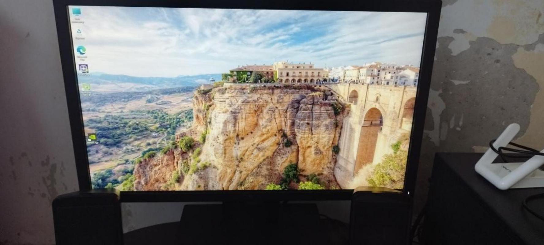 Продам монитор DELL 21.5&quot; в идеальном состоянии . - Орск