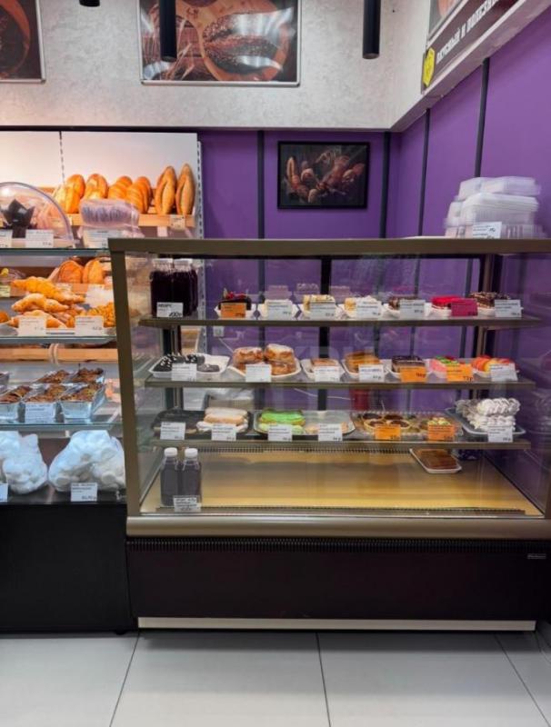 Продам два магазина хлебобулочных и кондитерских изделий &quot;7 Свежий Хлеб&quot;, располож - Орск