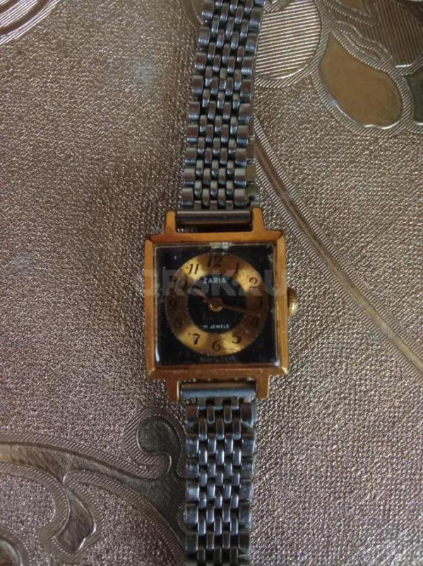 Позолоченные часы Заря, рабочие - Орск