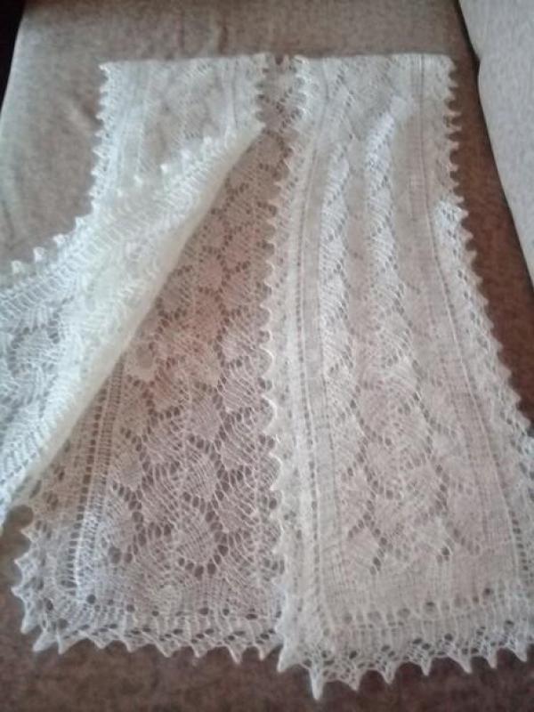 Оренбургская пуховая паутинка, ручная работа . - Орск