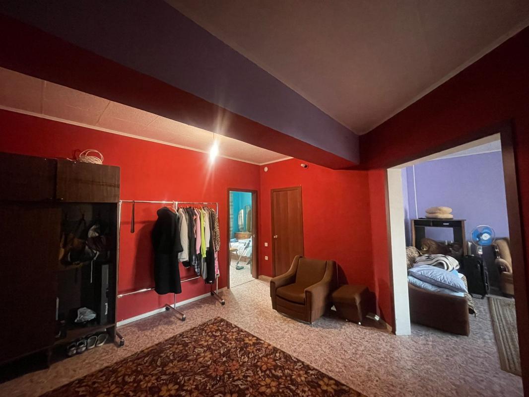 🌟 Продается уникальная 2-комнатная квартира! 🌟

🏢 По адресу: пр. - Новотроицк