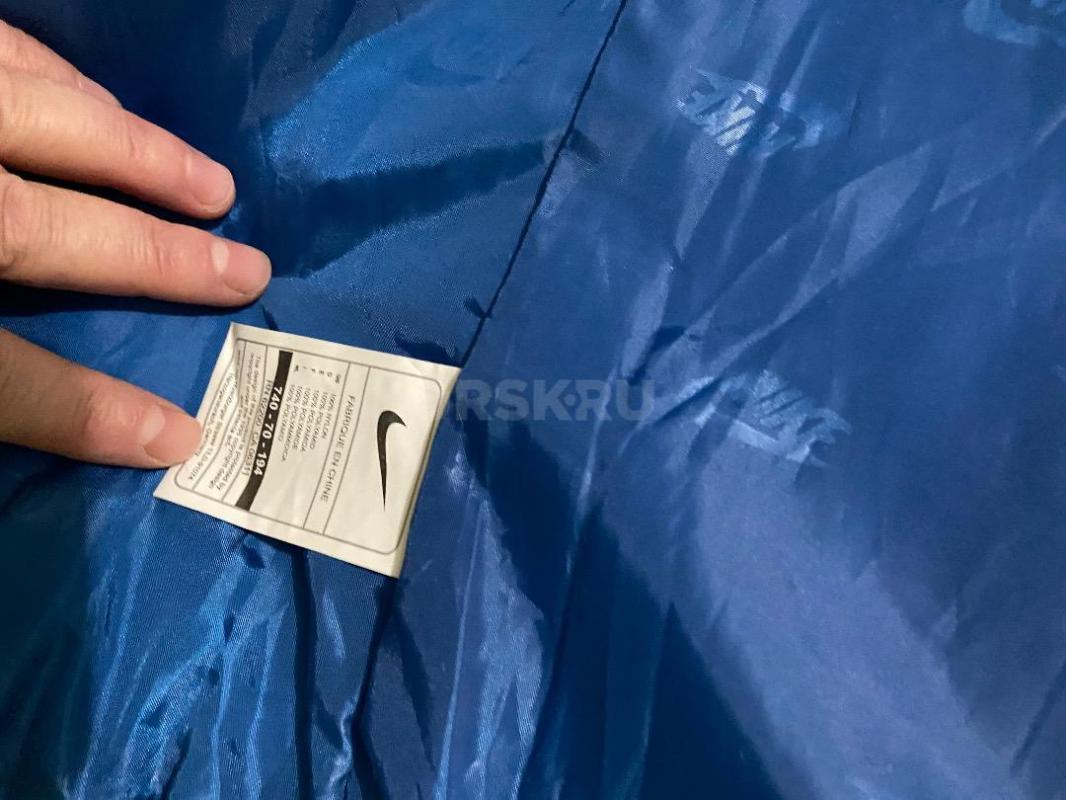 Куртка  NIKE размер 48-50. - Орск