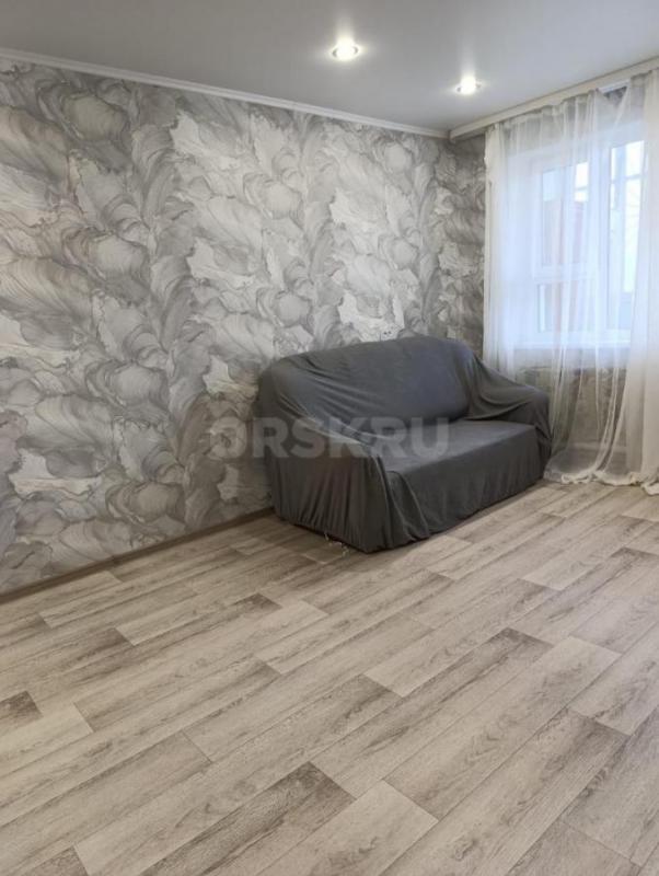 Сдам однокомнатную квартиру в идеальном состоянии после кап. ремонта, вся инфраструктура шаговой дос - Оренбург