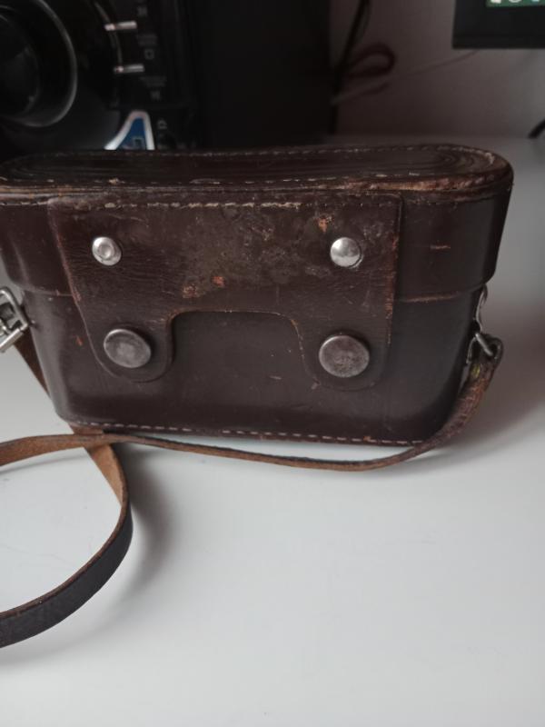 Фотоаппараты советские, б/у, 1 работает, 2 неработающие. - Новотроицк