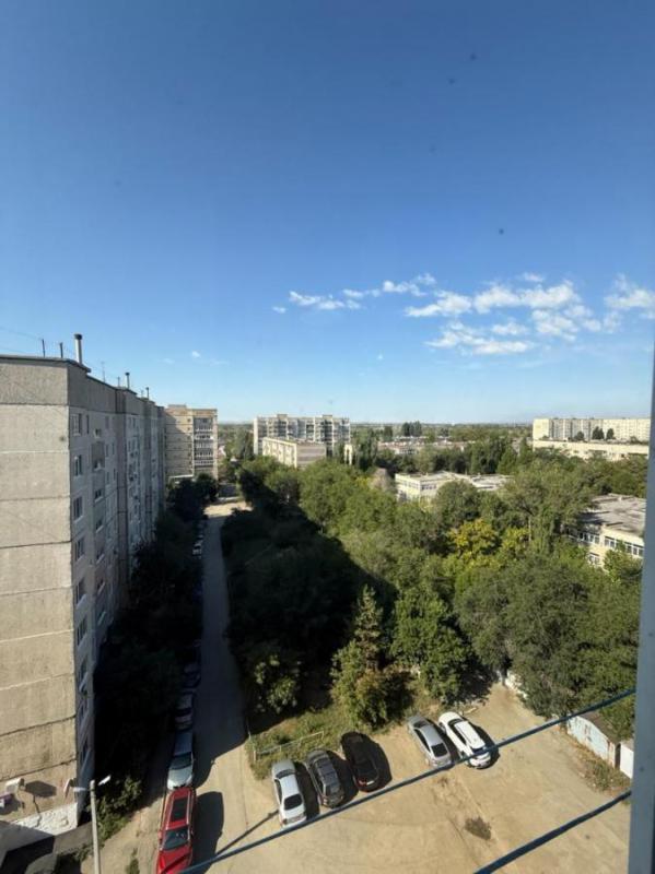 Продаётся уютная однокомнатная квартира на 9-м этаже кирпичного дома, расположенного по адресу: прое - Орск