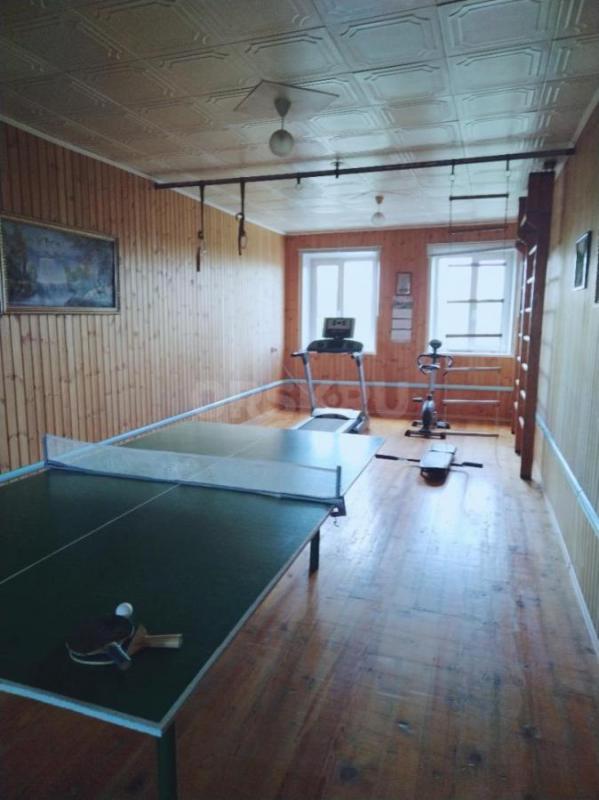 Продается дом, район ОЗТП, просторный, 3-х этажный , для большой семьи построенный в 1995году. - Орск