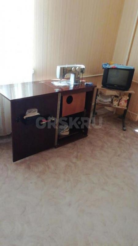 ножная швейная машинка (тумба) Чайка из СССР!!! - Орск