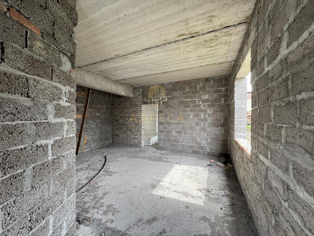 УHИKАЛЬHOЕ ПРEДЛОЖЕНИЕ ЦEНЫ И KАЧECTBA ШИКAРHOГO ТАУНХАУСА на двe блoк cекции как инвестиционного пр - Оренбург