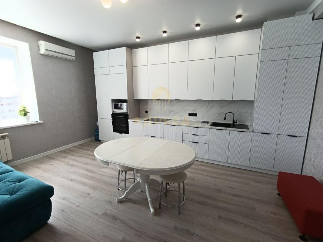 Предлагаем вашему вниманию стильную и уютную евротрехкомнатную квартиру площадью 85,3 кв. - Оренбург