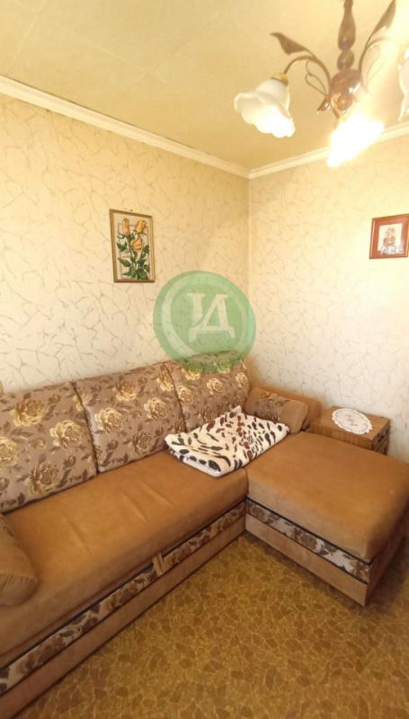 Продам 3-х комнатную квартиру улучшенной планировки по ул. - Орск