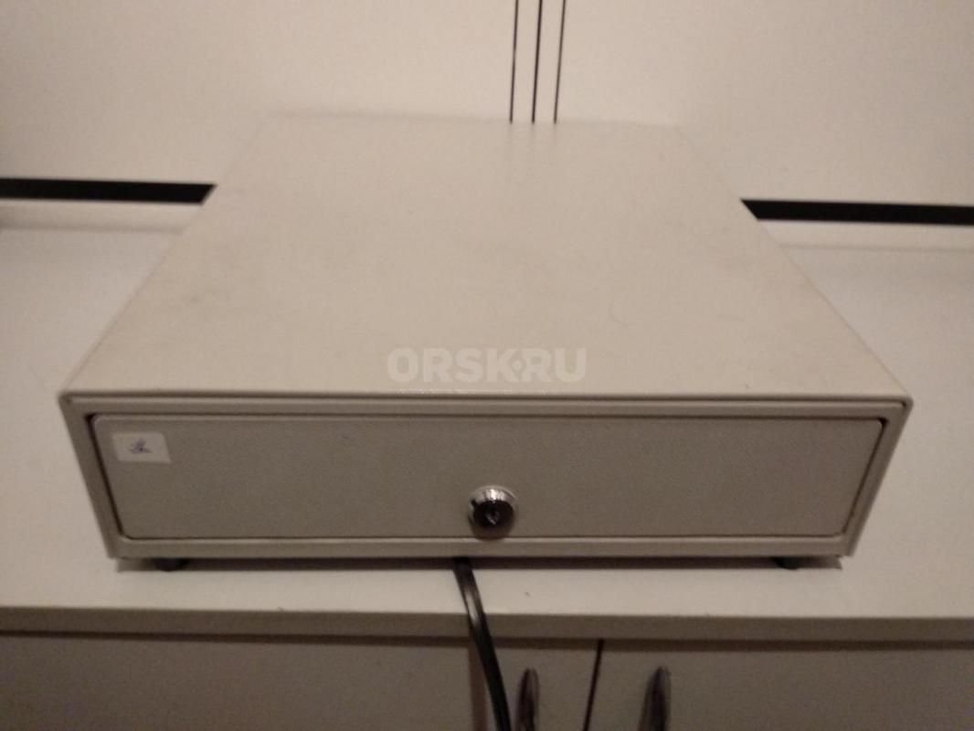 Продам торговое оборудование не дорого - Орск