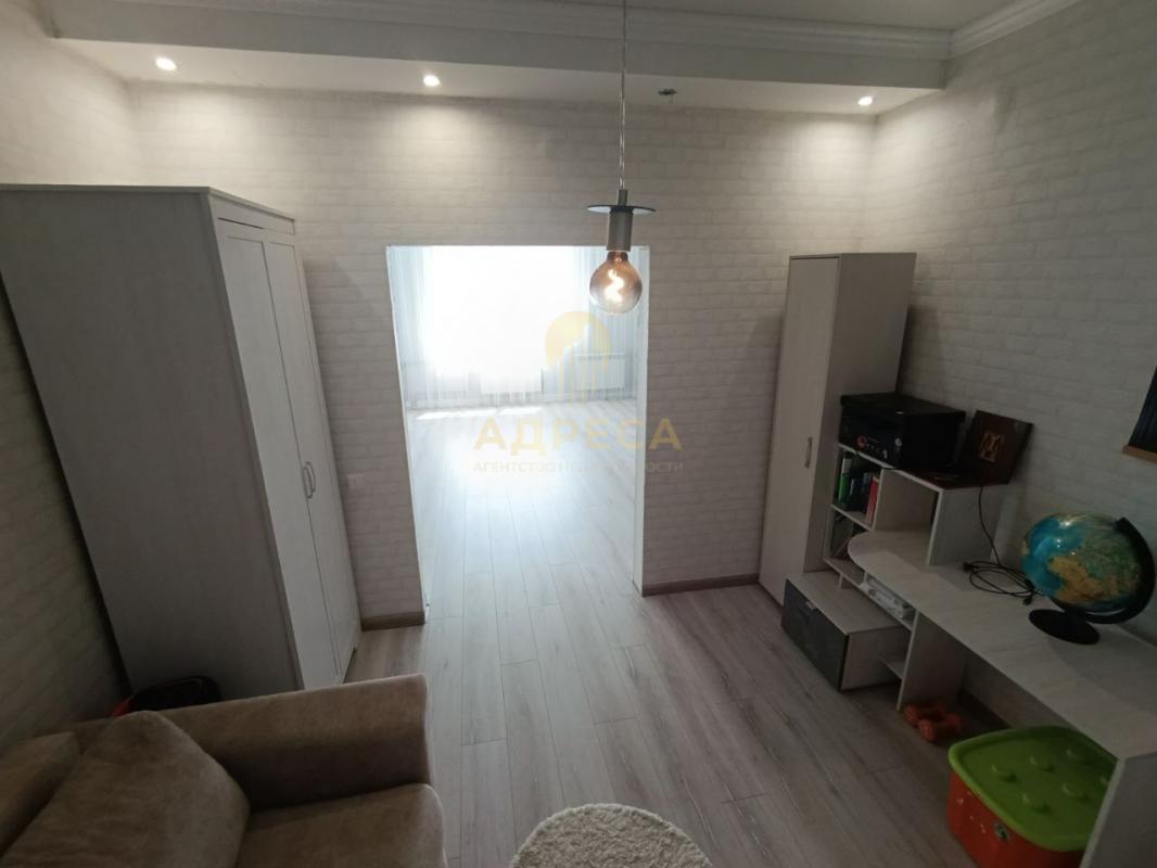 Предлагаем вашему вниманию стильную и уютную евротрехкомнатную квартиру площадью 85,3 кв. - Оренбург