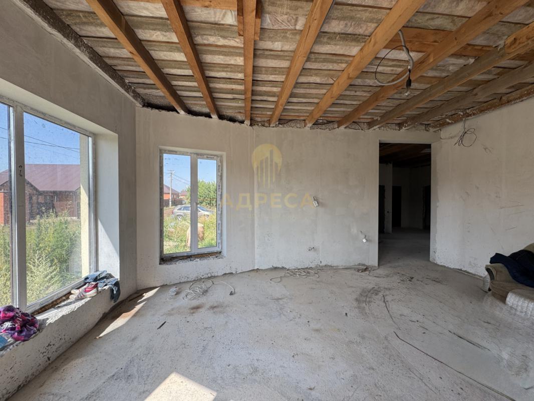 ПРОДАМ ШИКАРНЫЙ ПРОСТОРНЫЙ ДОМ с гаражом в Aвиaтoр-2 (п. - Оренбург