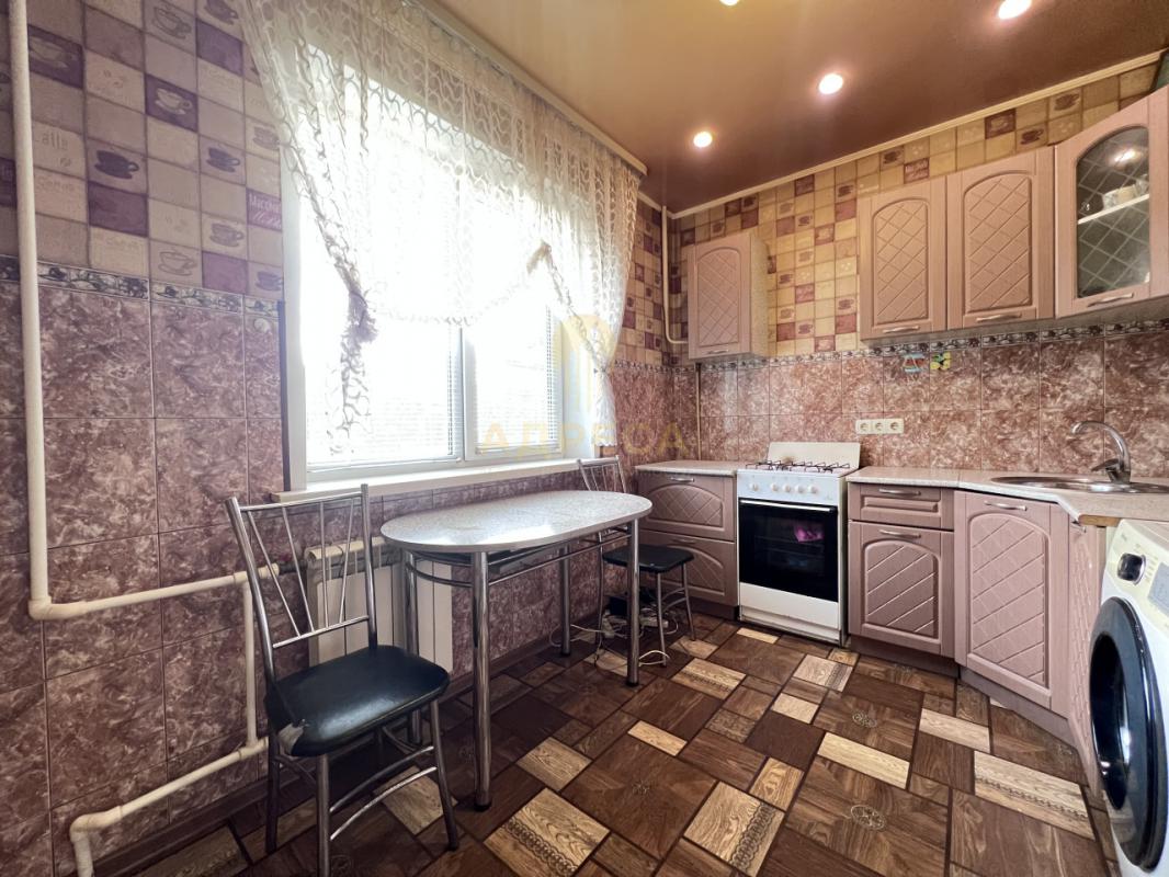 Продается 1 комнатная квартира! 38 кв. - Оренбург