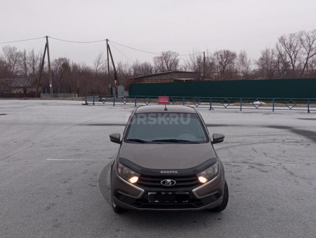 Продам Гранту 2019 года, ПОЛНОЦЕННЫЙ АВТОМАТ. - Орск
