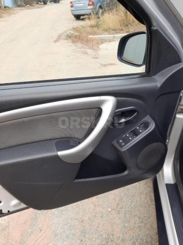 продам автомобиль от владельца, в хорошем состоянии не бит, не крашен RENAULT DUSTER - Орск