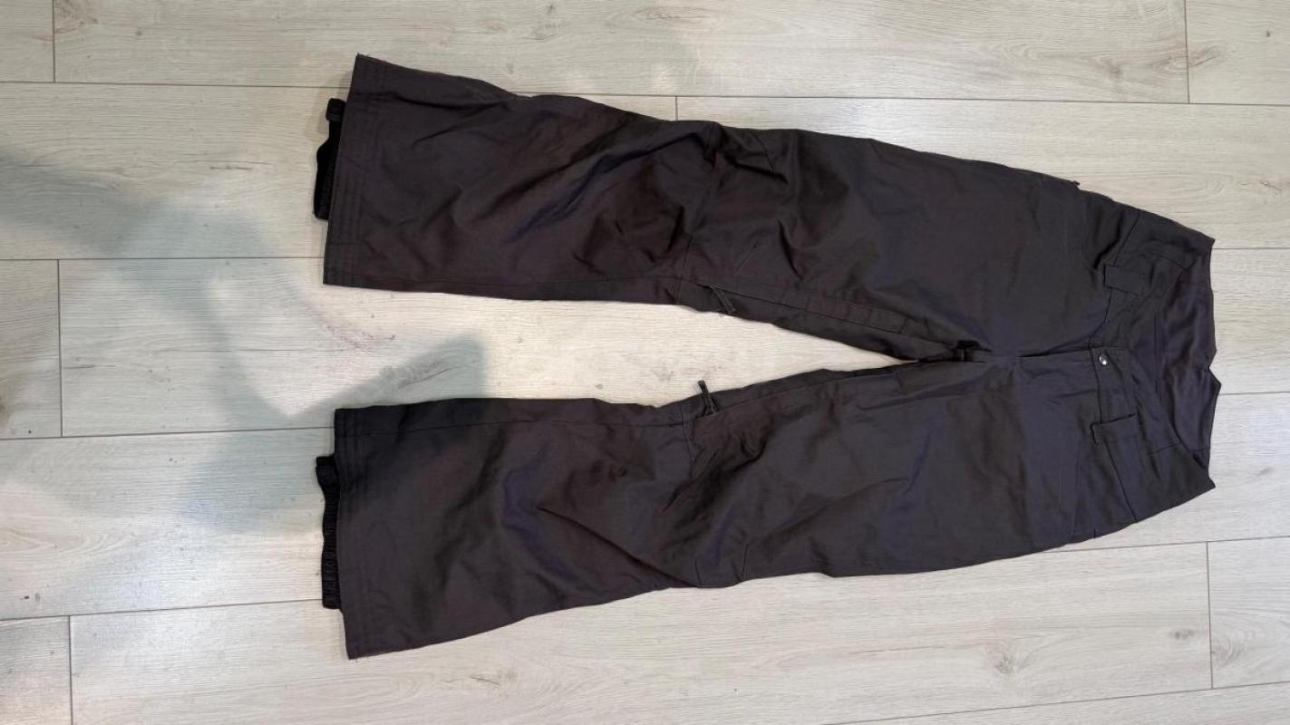 Горнолыжный костюм б/у женский 42-44 размера,фирма termit , мембрана 5000/5000, шапка и флисовая коф - Орск