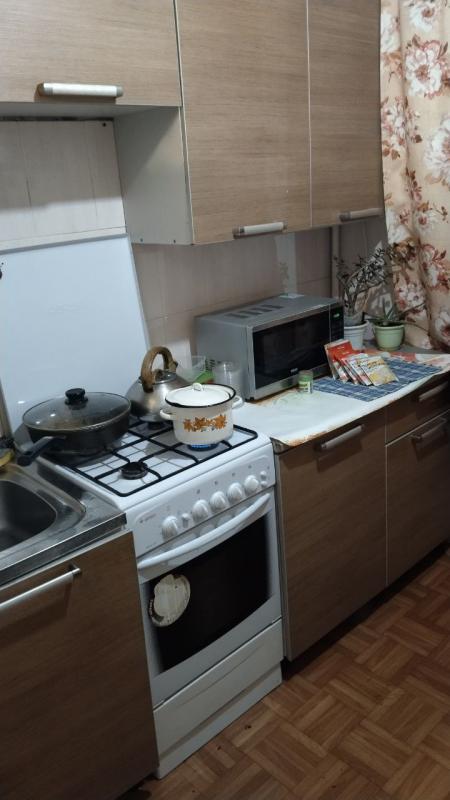 Продается 2-х комнатная квартира в спокойном районе, по адресу Советская 132. - Новотроицк