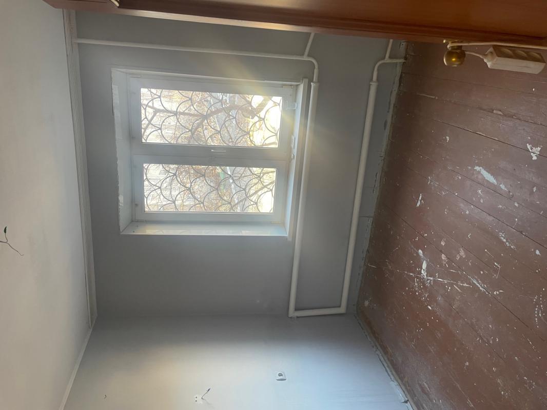 Продается квартира под косметический ремонт. - Новотроицк