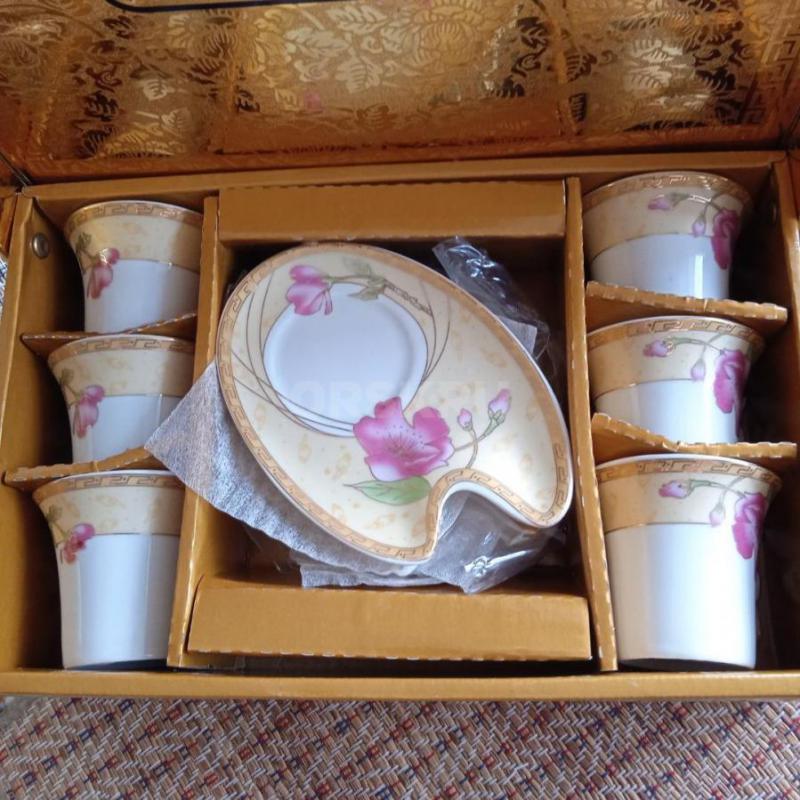 Кофейный сервиз на 6 персон - 6 блюдечек и 6 чашек - Орск