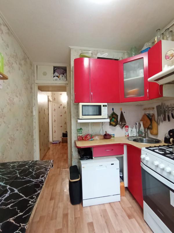 Продается 2-комнатная квартира  по адресу:  г. - Новотроицк