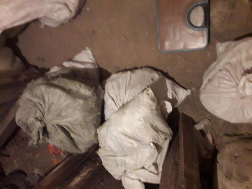 Ошмётки, отход, остатки, капли алюминия со шлаком примерно 360кг, 65р/кг. - Орск